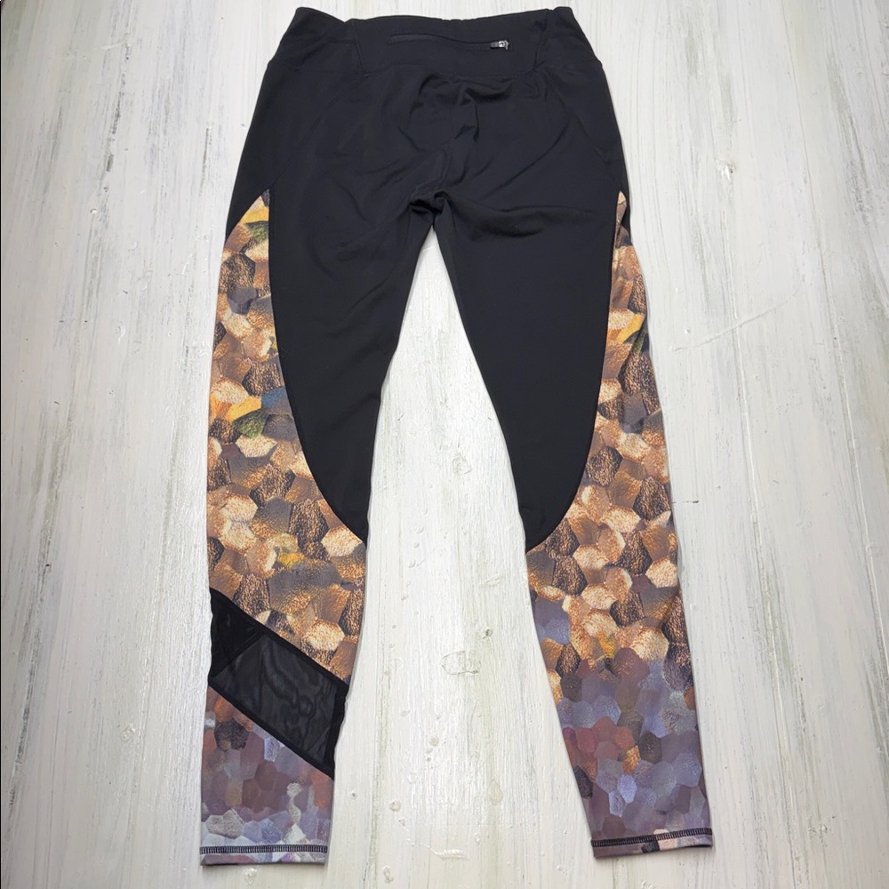 Athleta Asym Mesh Sonar Honeycomb Print Leggings Black Gold Silver Purple Sz M - Picture 7 of 13